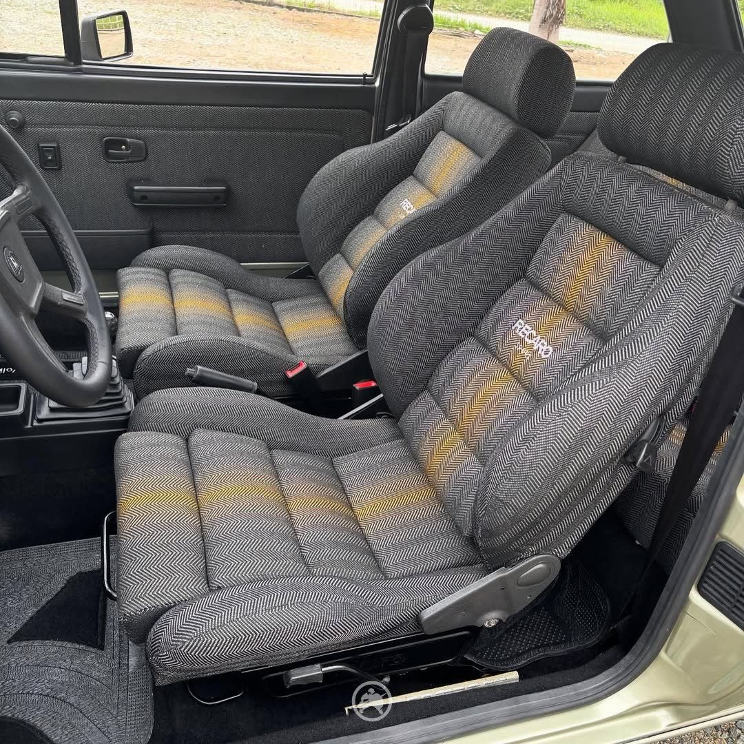 Customização Volkswagen Voyage 1982: Projeto Sleeper com Toques Anos 80 — imagem 2